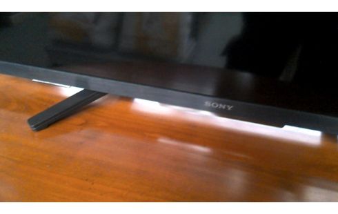 TELEVISEUR COULEUR SONY