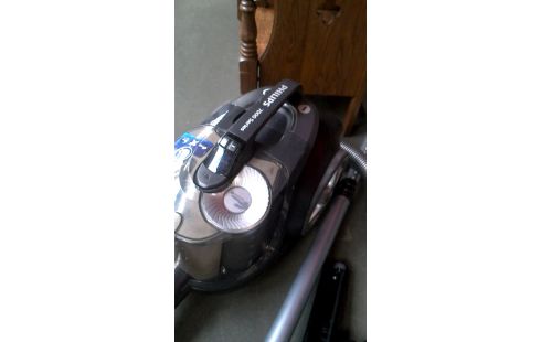 ASPIRATEUR PIHILIPS