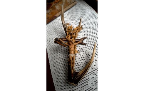 CRUCIFIX VINTAGE, , BOIS DE CERF