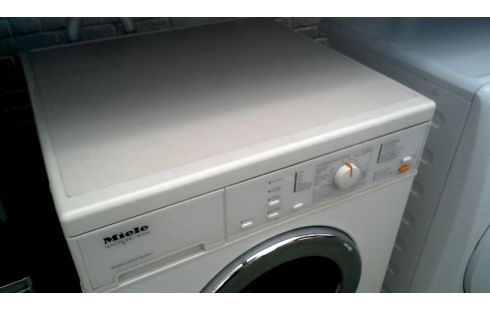 RECIPIENTE PARA LA COLADA MIELE