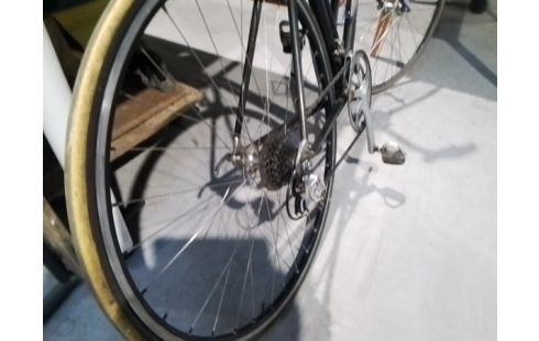 VELO DE COURSE GIANT FIBRE DE CARBONE