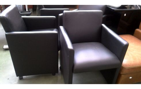 4 CHAISES NOIR SIMILI CUIR, , MOBILE