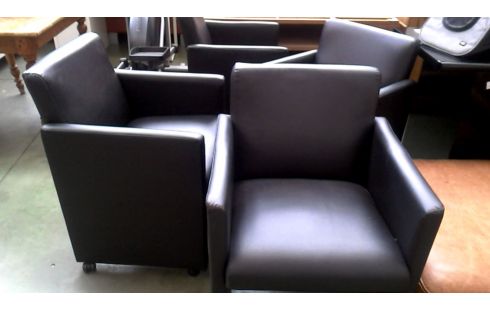 4 CHAISES NOIR SIMILI CUIR, , MOBILE