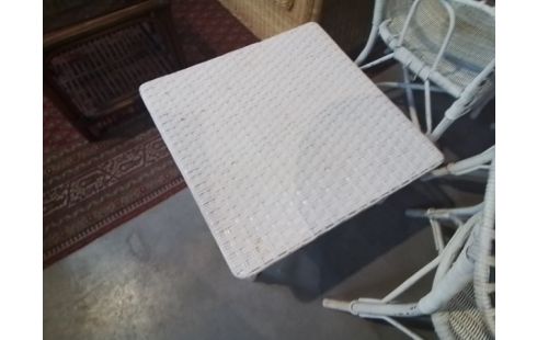 TABLE BASSE EN OSIER