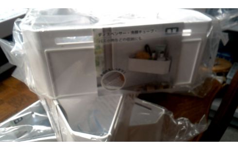 CUARTO DE BAÑO BLANCA PVC LA UNIDAD