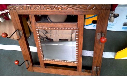KLEIDERSTÄNDER ART DECO. FACETTIERT, , SPIEGEL EICHE