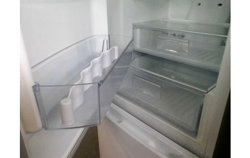 REFRIGERATEUR CONGELATEUR ARISTON 209L + 73L