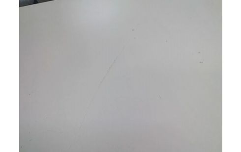 TABLE MODERNE BLANCHE AVEC 2 ALLONGES (PLUSIEURS RAYURES)