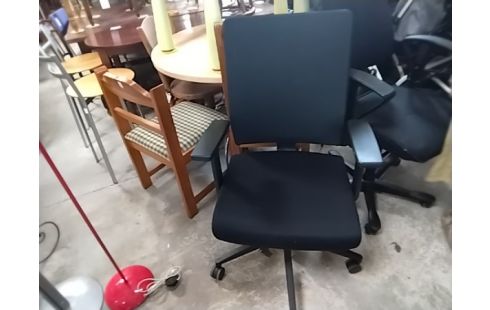 FAUTEUIL DE BUREAU NOIR