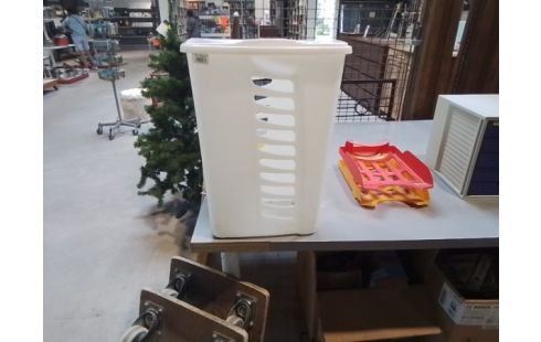 PANIER A LINGE