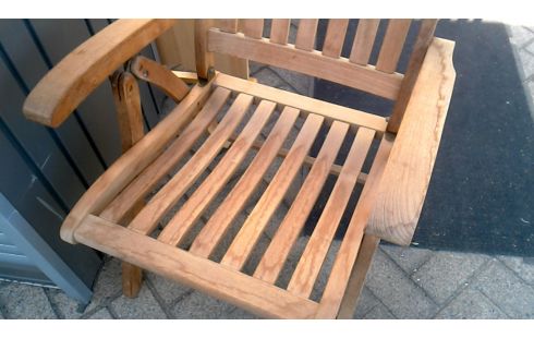 TUINSTOEL TEAK