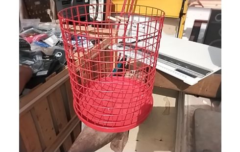 PANIERE METAL ROUGE