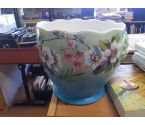 CACHE POT MOTIF FLEURS (CASSE)
