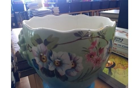 CACHE POT MOTIF FLEURS (CASSE)
