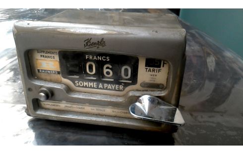 DECO-OBJECT TAXI METER