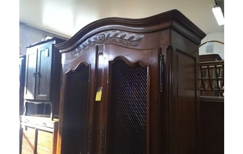 ARMOIRE 2P AVEC GRILLAGE