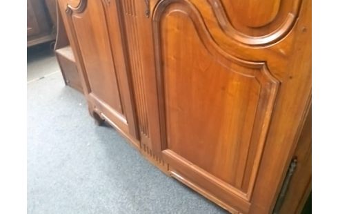 ARMOIRE ANCIENNE BOIS 2P AVEC ETAGERES