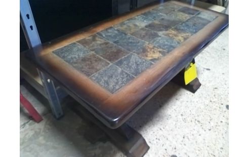TABLE BASSE ANCIENNE BOIS ET CARRELEE