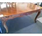 TABLE STYLE LOUIS XV AVEC RALLONGES INTERIEURES