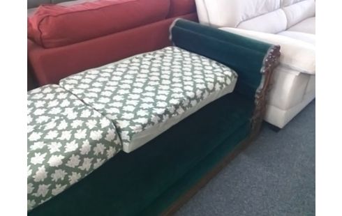 BANQUETTE TISSU VERT AVEC 2 COUSSINS