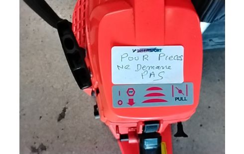 TRONCONNEUSE THERMIQUE EN PANNE POUR PIÈCES