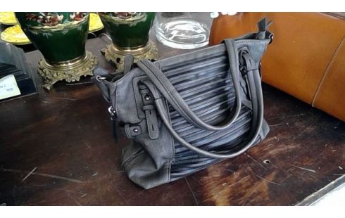 SAC A MAIN GRIS 