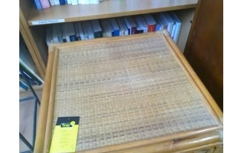 TABLE BASSE ROTIN CARREE