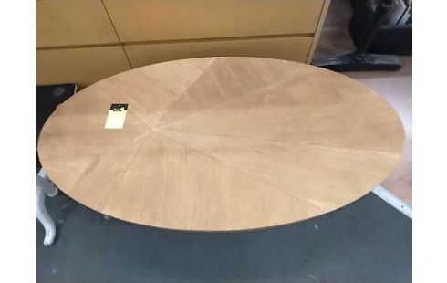 TABLE BASSE OVALE PLAQUAGE CHENE