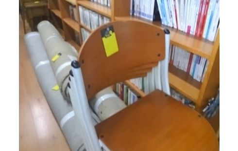 LOT DE 4 CHAISES ASSISES BOIS MARRON