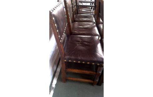 6 STOELEN +2 ARMSTOEL BRUIN LEDER GENAGELD
