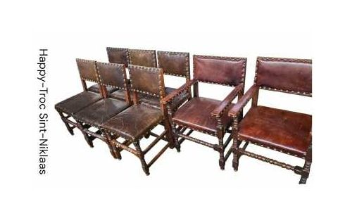 6 STOELEN +2 ARMSTOEL BRUIN LEDER GENAGELD