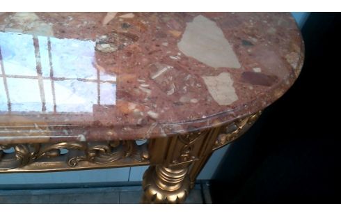 CONSOLETAFEL VERGULD CARRARA MARMER