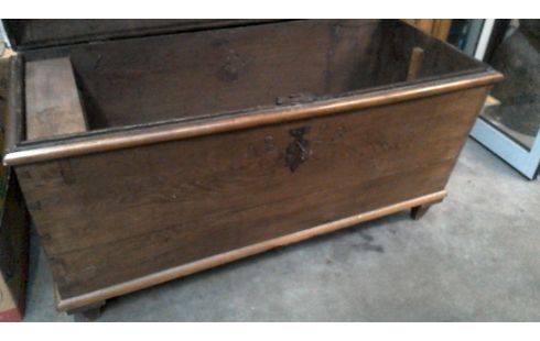CAJA 1 ANTIGUO