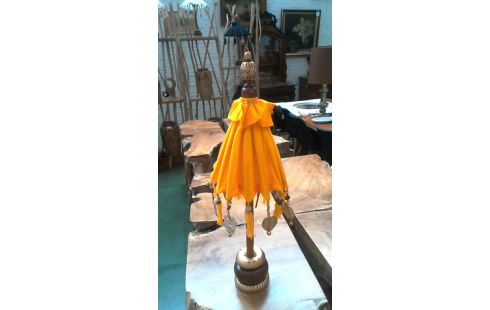 PARASOL JAUNE BLANCHE NOIR MET