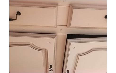 MEUBLE PATINÉ 2P2T CLE