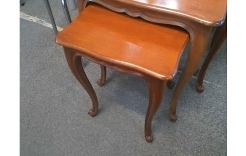 TABLES GIGOGNES STYLE LOUIS XV (QLQS TRACES)