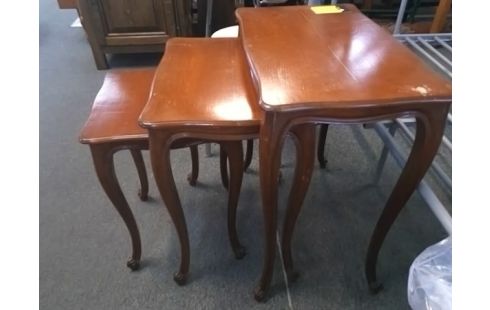 TABLES GIGOGNES STYLE LOUIS XV (QLQS TRACES)