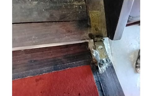 BONHEUR DU JOUR A RESTAURER