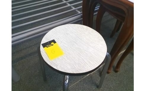 TABOURET FORMICA BLANC