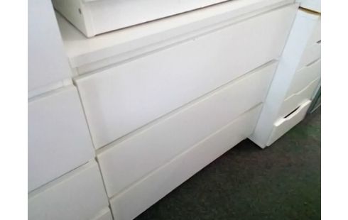 COMMODE BLANCHE 3T