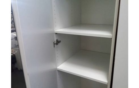 ARMOIRE 1P AVEC ETAGERES