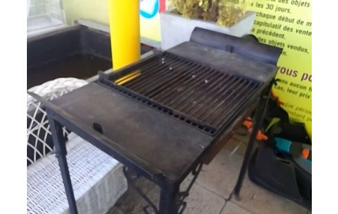 BARBECUE ANCIEN METAL