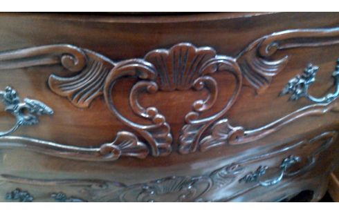 COMMODE STYLE LOUIS XV LADEN