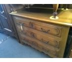 COMMODE 3T