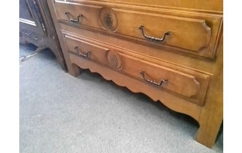COMMODE 3T