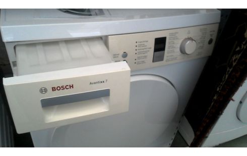 KONDENSTROCKNER FRONTLADER BOSCH