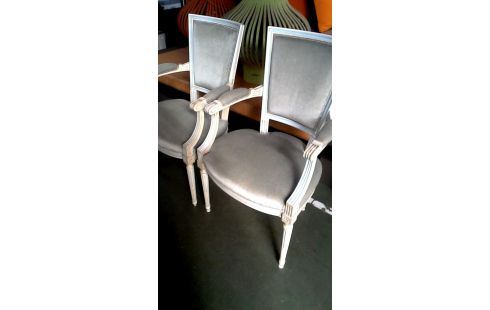 2 CHAISES BRANCHE STYLE LOUIS XVI ECRU GRIS VELOURS