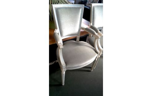 2 CHAISES BRANCHE STYLE LOUIS XVI ECRU GRIS VELOURS