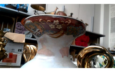 VASE CHINESISCH MET