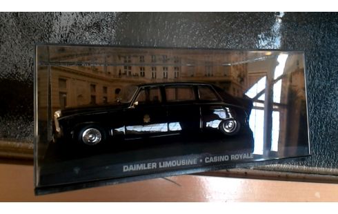 SPEELGOED AUTO DAIMLER LIMOUSINE ZWART